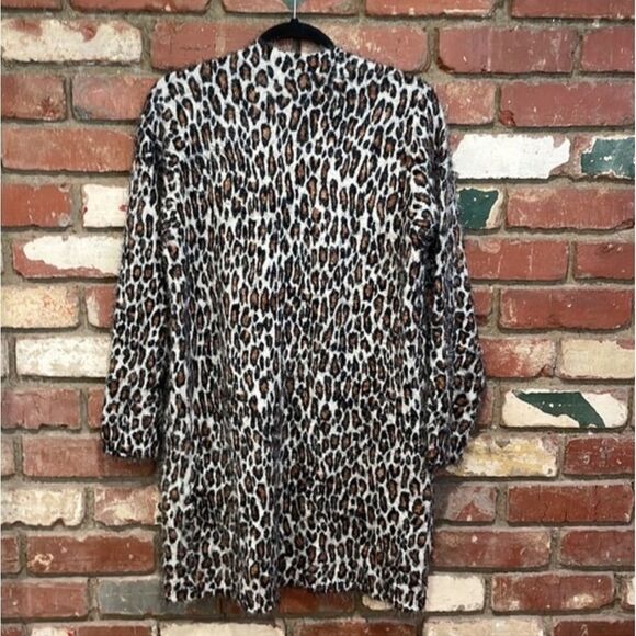 Show Me Your MuMu Fuzzy Cheetah Print Cardigan - Picture 2 of 5